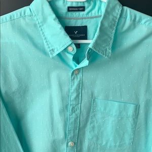 Men’s American Eagle Button Down